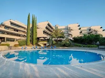 Hotel Nh Carpegna 4*