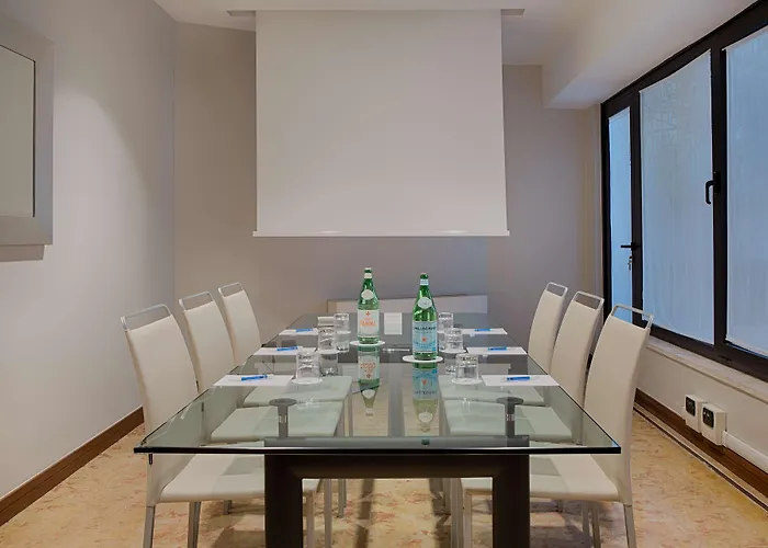 Nh Carpegna Otel Roma