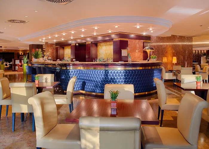 Otel Nh Carpegna