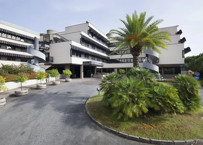 Nh Carpegna Hotel