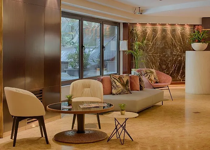 Nh Carpegna Otel 4*